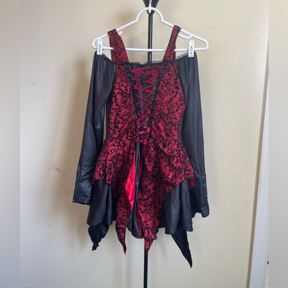 COSTUME DRESS